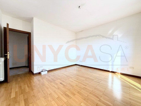 GRISIGNANO DI ZOCCO: in posizione centrale e comodissima ai servizi proponiamo duplex situato al ...