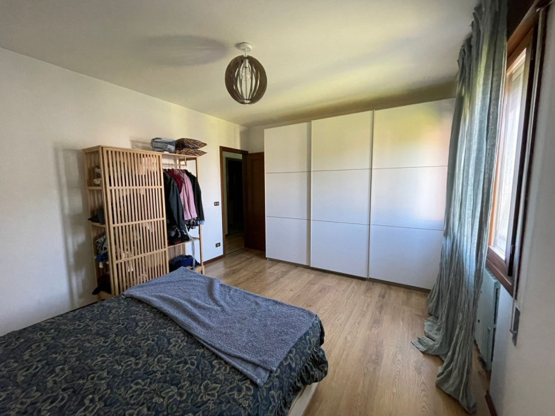 RUBANO- in centro al paese e comodo a tutti i servizi principali e in prossimità della linea del ...