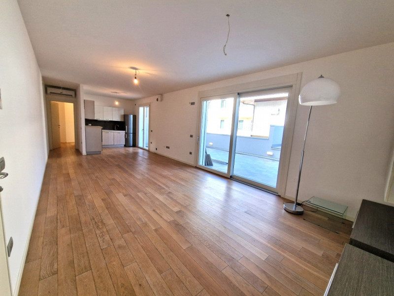 In una zona residenziale di Cadoneghe, comoda a tutti i principali servizi e a pochi minuti dal c...