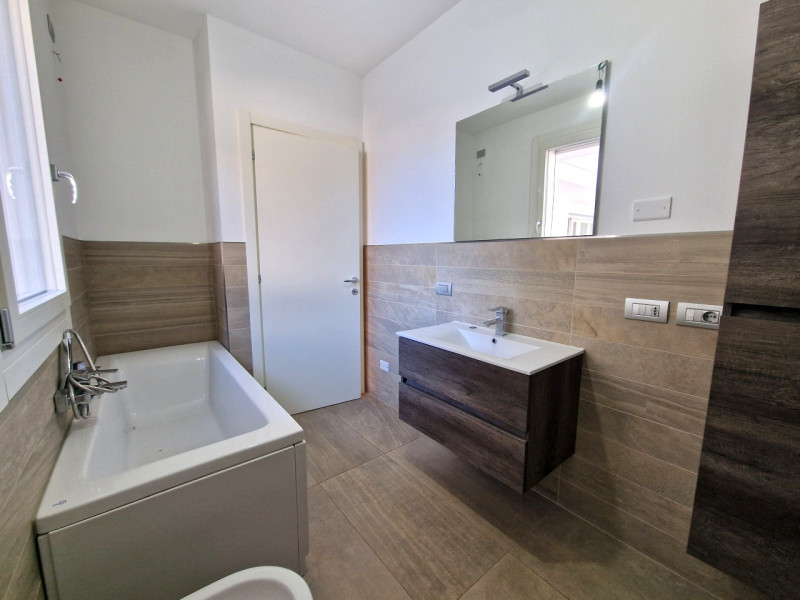 In una zona residenziale di Cadoneghe, comoda a tutti i principali servizi e a pochi minuti dal c...