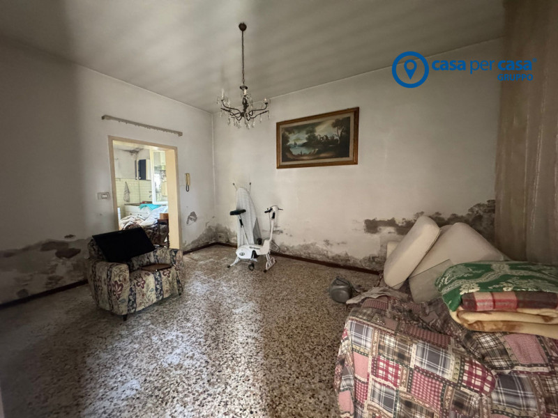 APPROVATO GRUPPO CASA PER CASA: VALUTATO, CONTROLLATO, GESTITO IN ESCLUSIVA!

ZONA:
L'immobile è ...