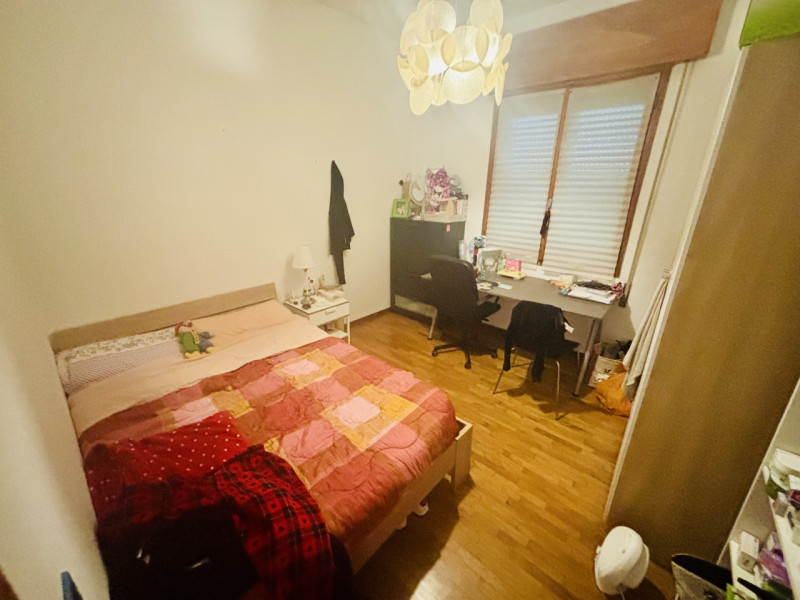 Per info, Maddalena 351 799 3937, riferimento annuncio MD01

Proponiamo in vendita ampio appartam...