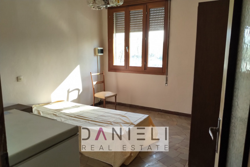 Barbarano Mossano: località Ponte di Barbarano gestiamo palazzetto composto da appartamento al pi...