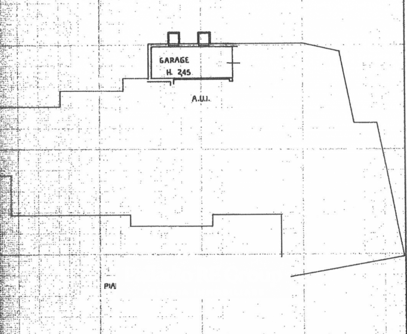 Situato nella zona di Viale Astichello, questo incantevole appartamento bicamere è l' ideale per ...