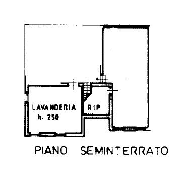 Nel centro residenziale di Baone, in una delle zone più ricercate e tranquille del Paese, proponi...