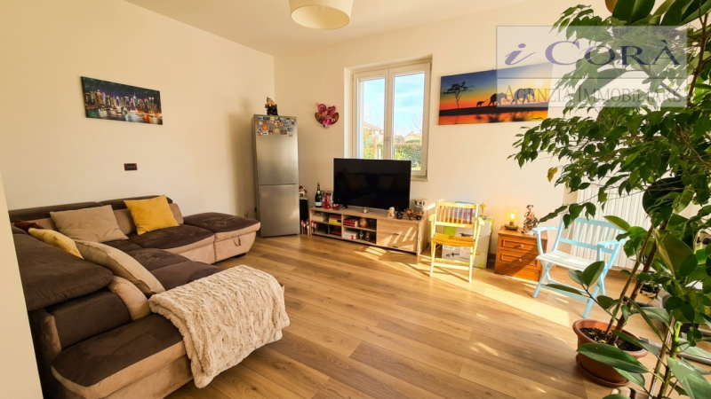 Teolo collina, proponiamo appartamento al piano terra e primo con ingresso indipendente.
Residenz...
