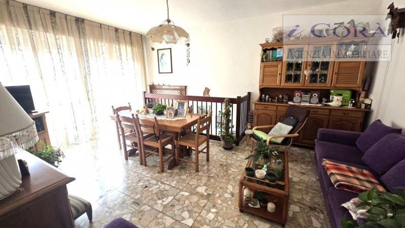 Teolo collina, proponiamo appartamento al piano terra e primo con ingresso indipendente.
Residenz...