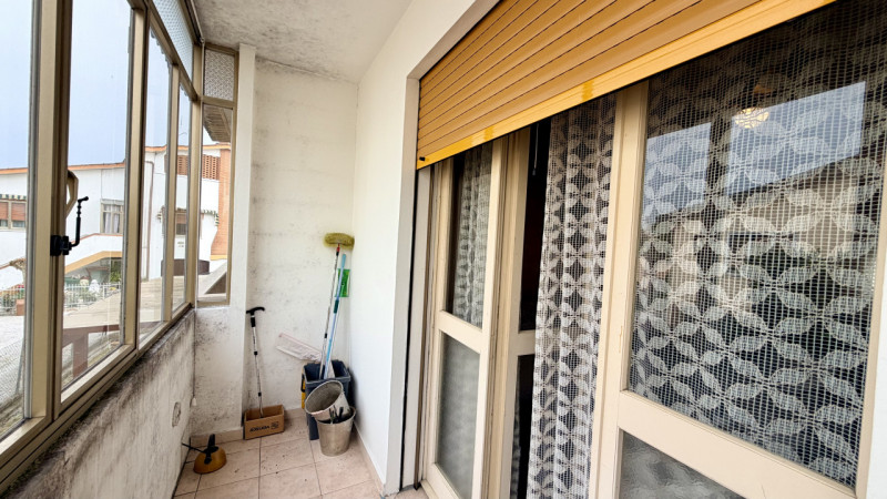 Interessante soluzione indipendente caratterizzata da ampie metrature ed un bel giardino di circa...