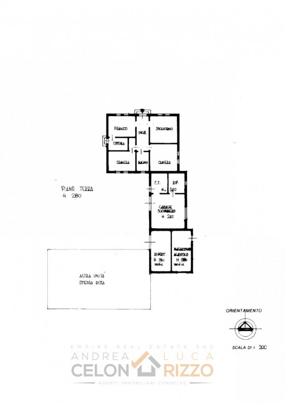 A Bagnoli di Sopra, circondata dalla quiete della campagna veneta, proponiamo in vendita una vill...