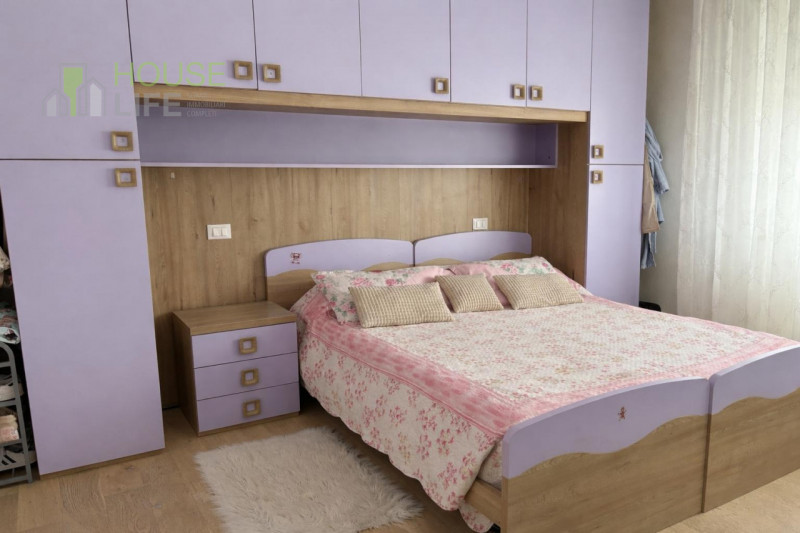 THIENE- Cappuccini: in zona residenziale tranquilla TRILOCALE al piano primo e ultimo, inserito i...