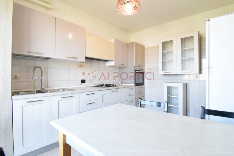 CAMPONOGARA - APPARTAMENTO a pochi passi dal centro del paese, ubicato al secondo e ultimo piano....