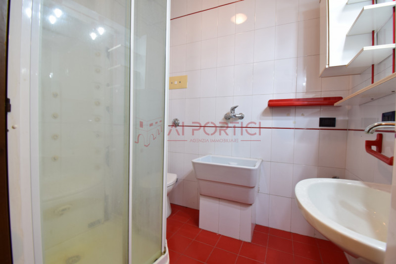 CAMPONOGARA - APPARTAMENTO a pochi passi dal centro del paese, ubicato al secondo e ultimo piano....