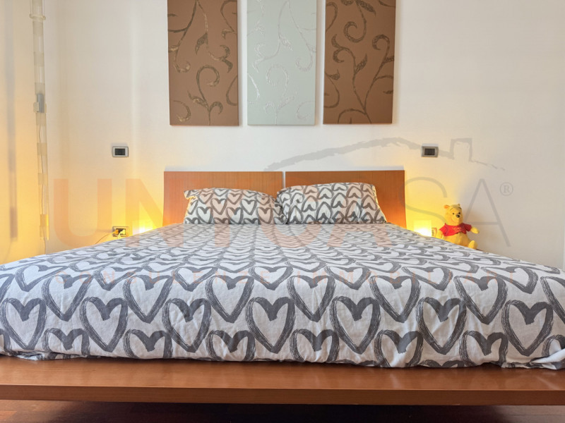 STRA: Proponiamo elegante appartamento inserito in una raffinata palazzina di sole 6 unità abitat...