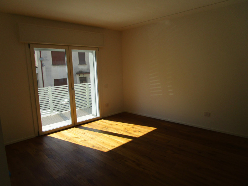 Proponiamo in vendita una splendida casa singola terratetto di circa 160 mq situata nel cuore del...