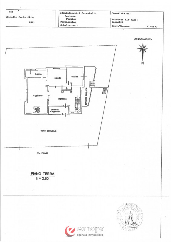 A pochi Km. dalla città, in direzione Nord e precisamente a CAVAZZALE, zona interna a viale Europ...
