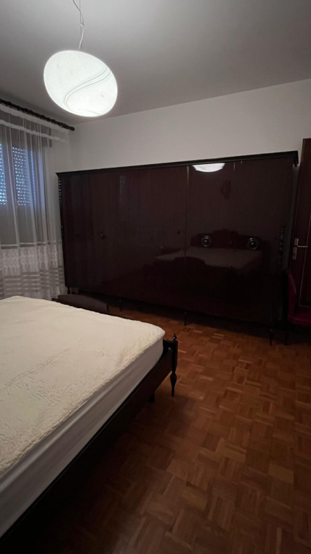 Nel cuore di Villa Estense proponiamo in vendita una rara opportunità: casa singola terratetto di...