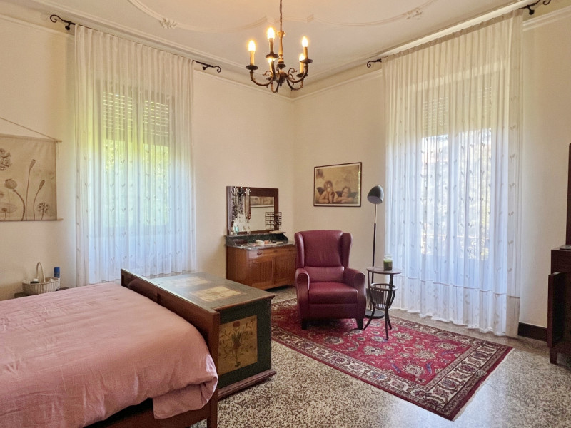 MERAVIGLIOSA VILLA LIBERTY DEL 1914 CON STUPENDO PARCO SECOLARE A VICENZA - Rif. 8376 - Euro 1.49...