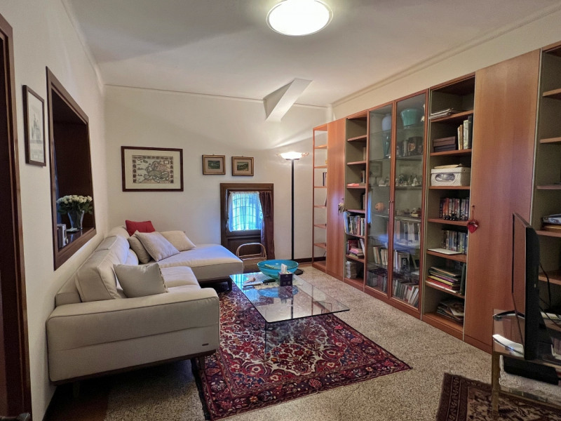 MERAVIGLIOSA VILLA LIBERTY DEL 1914 CON STUPENDO PARCO SECOLARE A VICENZA - Rif. 8376 - Euro 1.49...