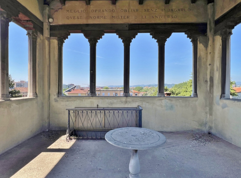 MERAVIGLIOSA VILLA LIBERTY DEL 1914 CON STUPENDO PARCO SECOLARE A VICENZA - Rif. 8376 - Euro 1.49...