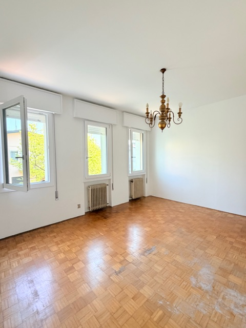 nel ricercato quartiere di Don Bosco-Mandria porzione di bifamiliare che è stata oggetto di 
supe...