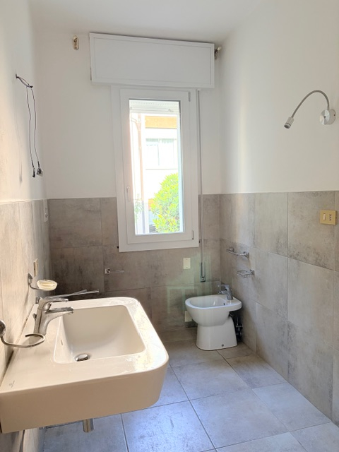 nel ricercato quartiere di Don Bosco-Mandria porzione di bifamiliare che è stata oggetto di 
supe...