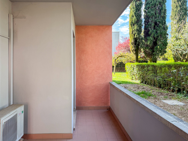 (PER INFO VITTORIO 3517343301)In contesto residenziale tranquillo e ben curato, proponiamo in ven...