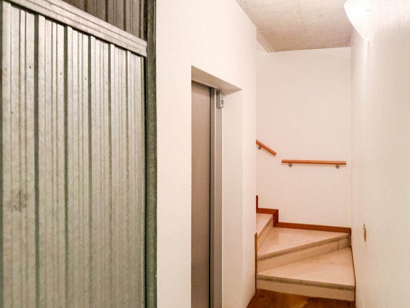 (PER INFO VITTORIO 3517343301)In contesto residenziale tranquillo e ben curato, proponiamo in ven...