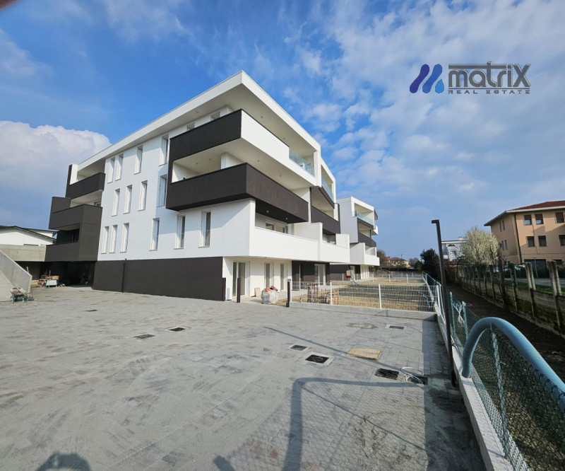 Appartamento Dolo Ve,  €. 263.000, 3 camere 2 bagni  Cl. A4 Pronta consegna. Pavimenti in legno s...