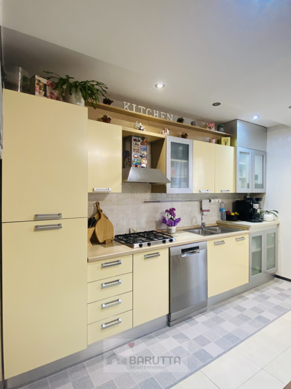 Nel centro Di Massanzago (PD ) proponiamo in vendita questo meraviglio appartamento  trilocale  a...