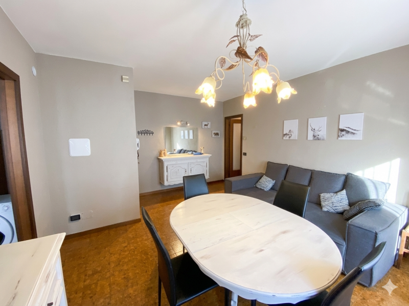 Asiago - Gallio Situato a pochi passi dal vivace centro di Gallio, questo appartamento rappresent...