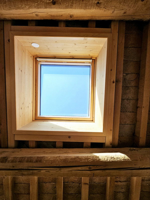 In una via del centro di Monselice, proponiamo in vendita uno spettacolare attico duplex, che rap...