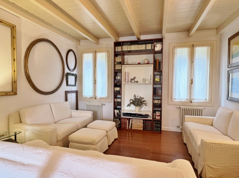 APPARTAMENTO DUPLEX IN CONTESTO LIBERTY DI SOLE DUE UNITA',  CORTE ESCLUSIVA, CONTESTO VINCENTE -...