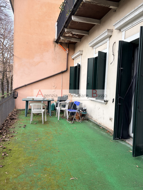 PADOVA – Centro Storico: Agenzia Immobiliare Basso propone in esclusiva intera palazzina edificat...