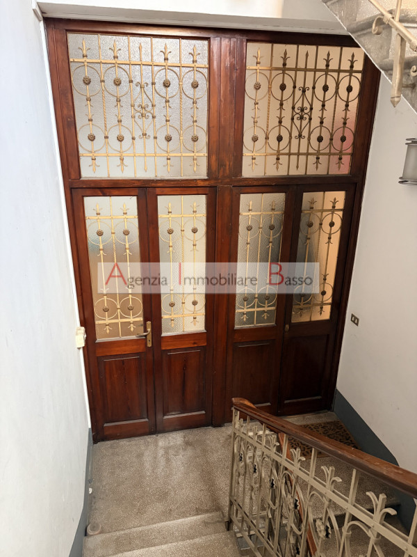 PADOVA – Centro Storico: Agenzia Immobiliare Basso propone in esclusiva intera palazzina edificat...