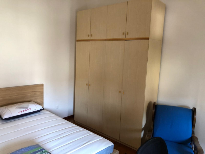 Zona Ospedale centrale affittasi dal 1 Maggio 2026 solo a referenziatissimi porzione di testa di ...