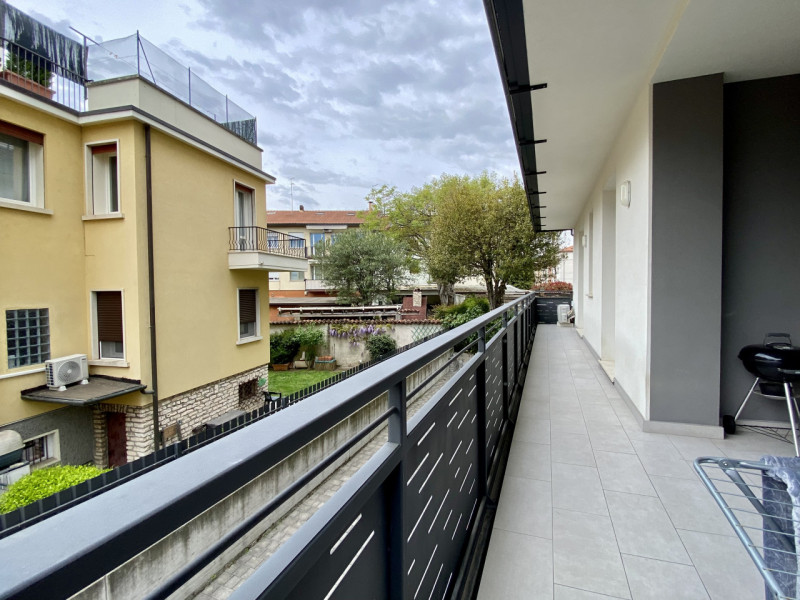 In un tranquillo quartiere residenziale di San Pio X, particolarmente apprezzato per la sua comod...