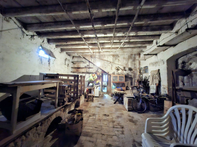 ROVOLON - Bastia
In una posizione residenziale privilegiata, a pochi minuti dalle principali arte...