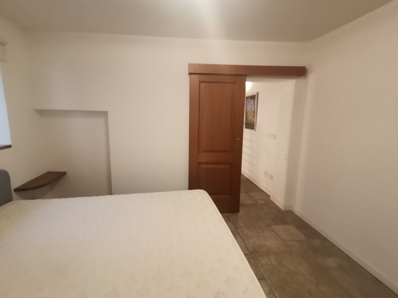 Centro storico in via Umberto I LOFT su due livelli completamente arredato. ingresso indipendente...