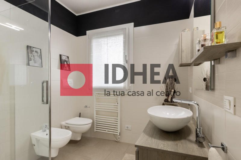 LOVADINA - SPRESIANO

""" RIFERIMENTO FGS7 """

Visita il nostro sito https://idhea.it/ per ulter...