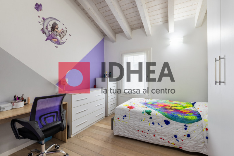 LOVADINA - SPRESIANO

""" RIFERIMENTO FGS7 """

Visita il nostro sito https://idhea.it/ per ulter...