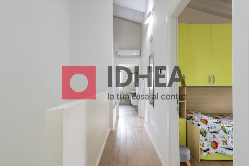 LOVADINA - SPRESIANO

""" RIFERIMENTO FGS7 """

Visita il nostro sito https://idhea.it/ per ulter...