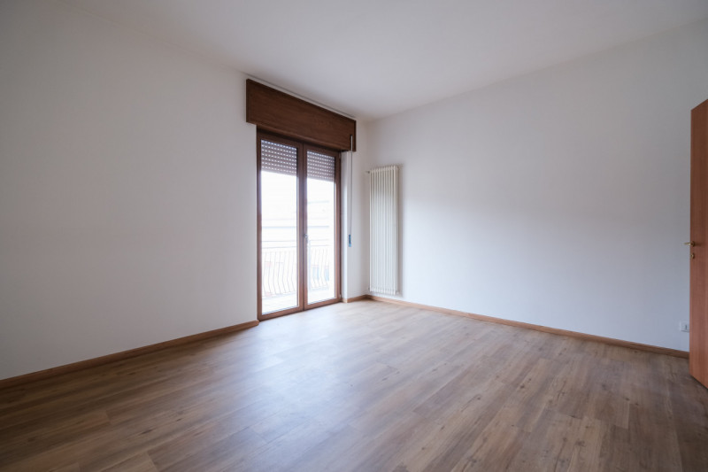 In zona Pomari, all’interno di un contesto residenziale composto da sole 6 unità edificato negli ...