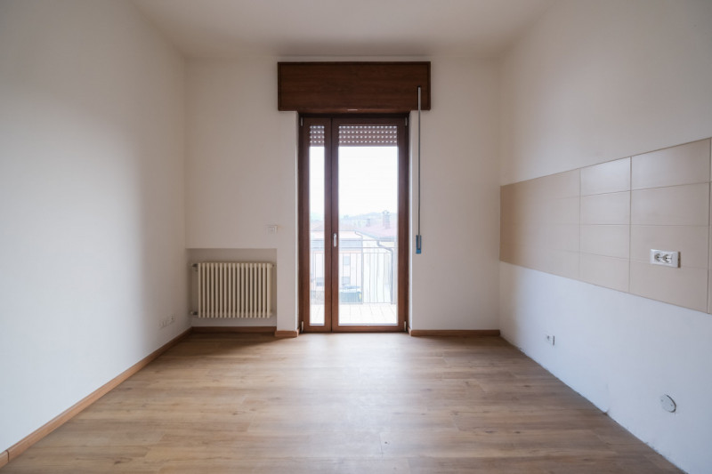 In zona Pomari, all’interno di un contesto residenziale composto da sole 6 unità edificato negli ...