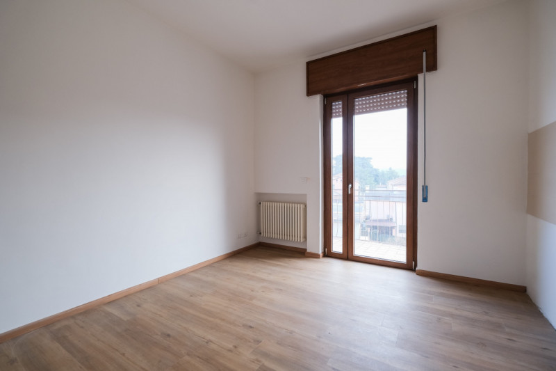 In zona Pomari, all’interno di un contesto residenziale composto da sole 6 unità edificato negli ...