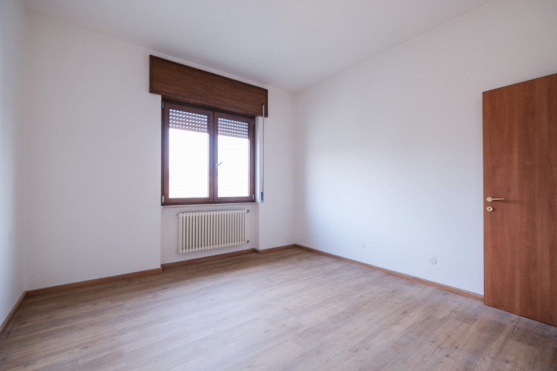 In zona Pomari, all’interno di un contesto residenziale composto da sole 6 unità edificato negli ...