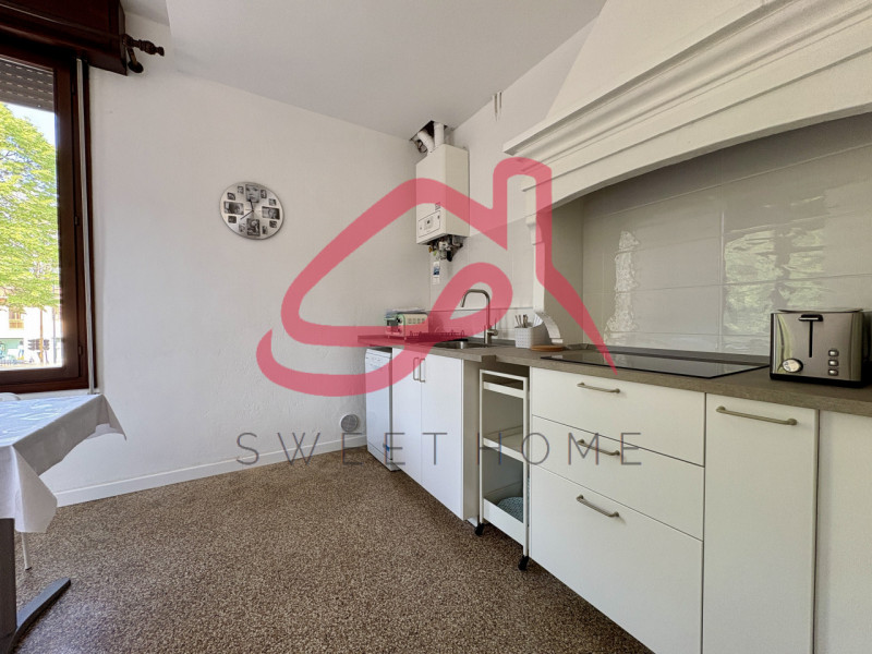 Padova (Voltabarozzo): in posizione servita, si propongono stanze per studenti/specializzandi in ...