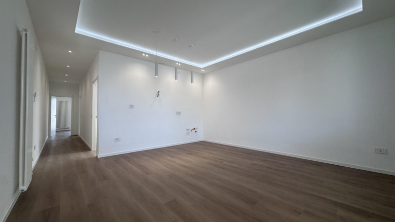 Pozzonovo (PD) – Appartamento completamente ristrutturato a nuovo con terrazza di 40 mq, ingresso...
