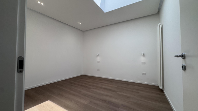 Pozzonovo (PD) – Appartamento completamente ristrutturato a nuovo con terrazza di 40 mq, ingresso...