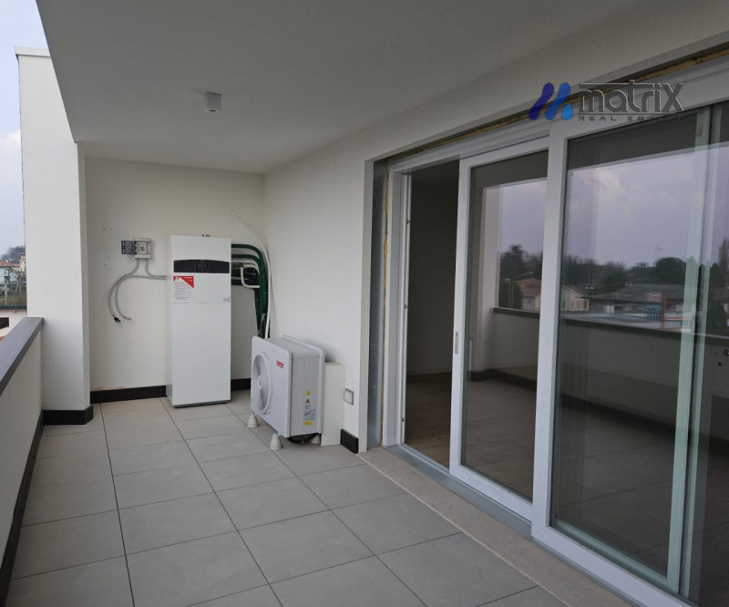 Attico Dolo Ve,  €. 297.000, 3 camere 2 bagni   Nuova costruzione. NO GAS, pavimenti legno tutto ...