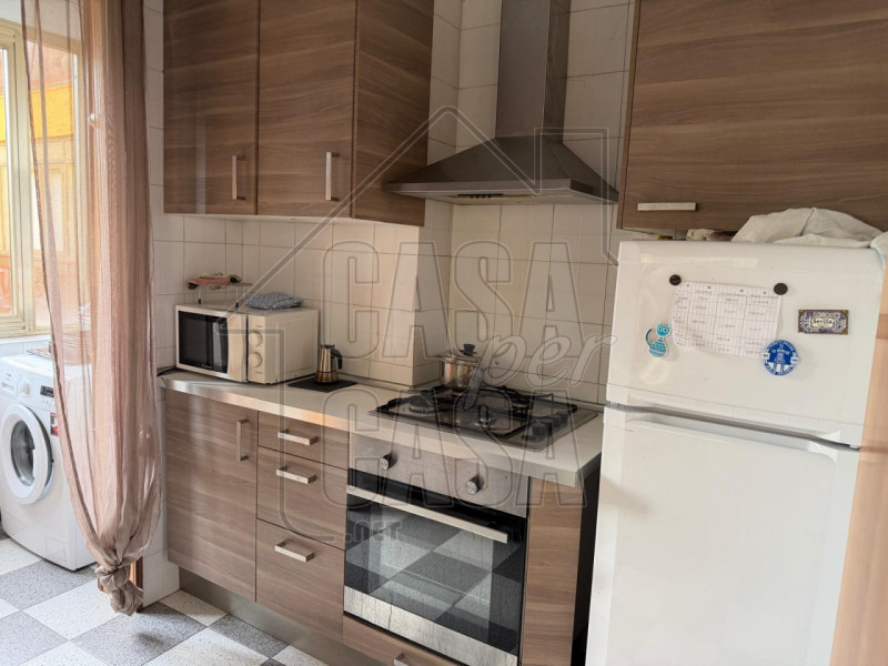 Rif. PDSP  per info Marilena m. 327 7153302

In zona San Paolo, in posizione strategica e ben ser...